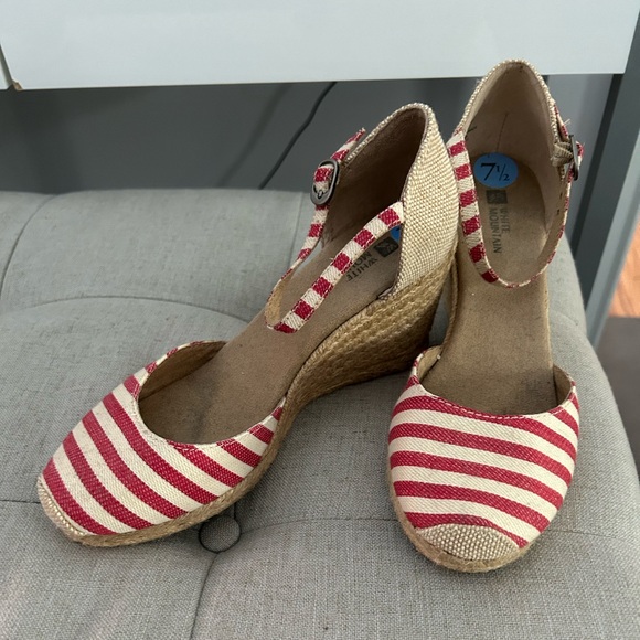 Red & White Stipe Espadrille Sz 7.5 - Picture 1 of 7